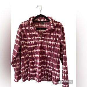 Adorable Eddie Bauer sweatshirt